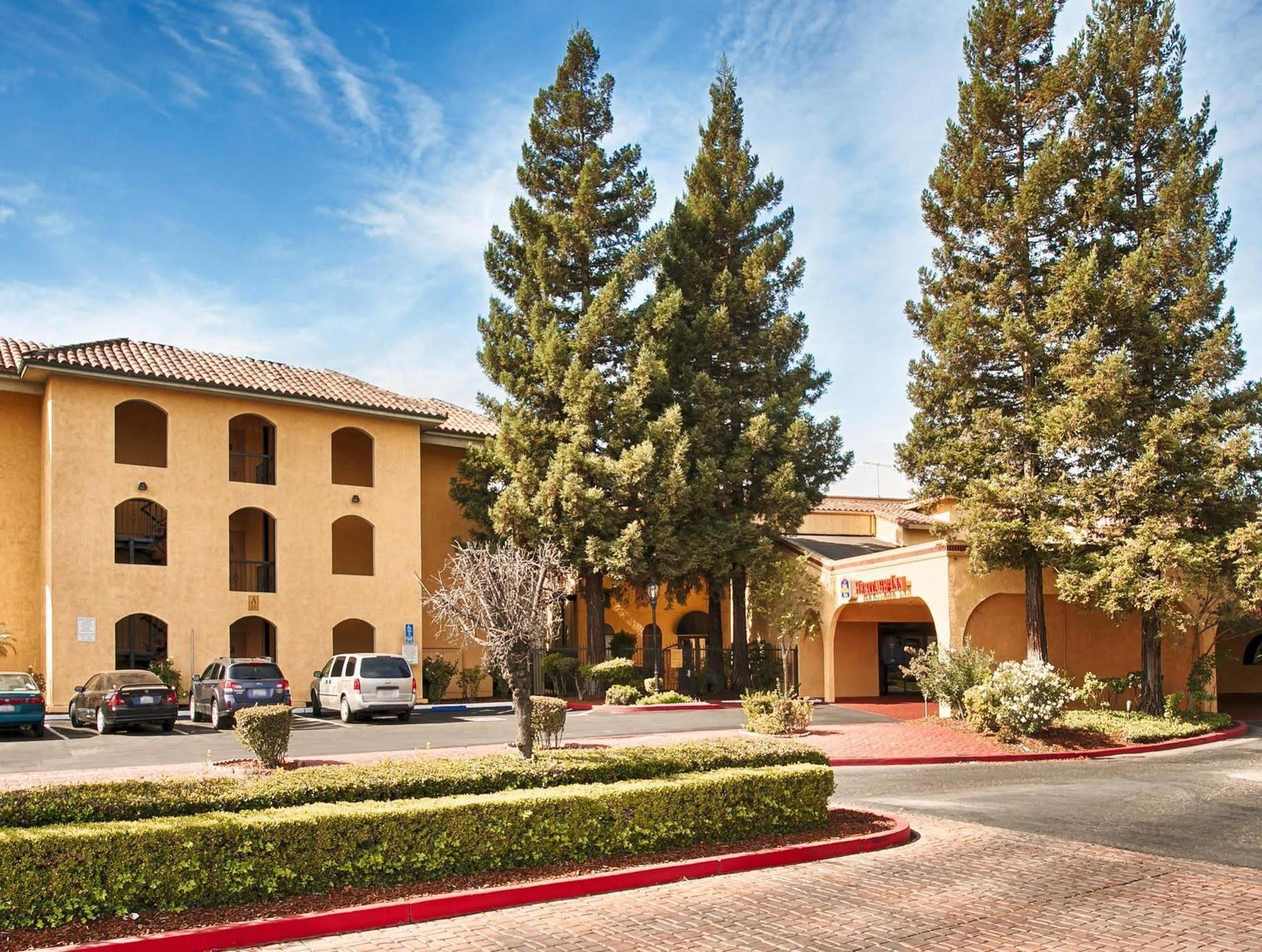 Best Western Plus Heritage Inn Stockton Exterior photo